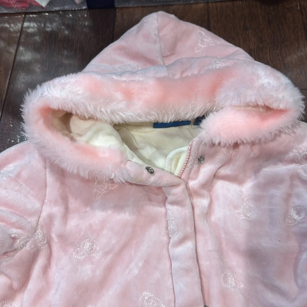 Greendog girls jacket size 24 Mons guc very soft and warm